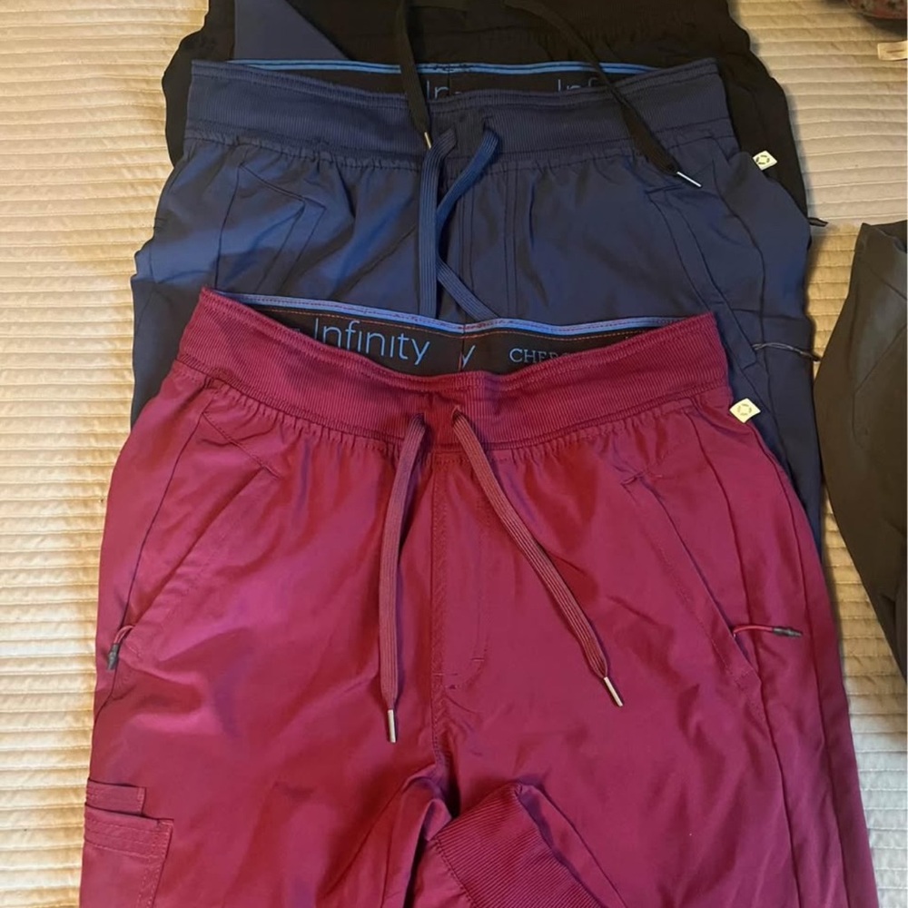 Cherokee Infinity Scrub Pants Set